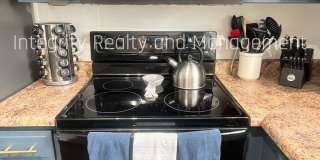 2 Bed/3 Bath, 1510 Sqft - 1818 S Quebec Way Unit B15-7 Gallery 12