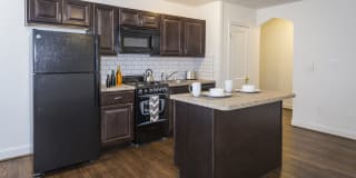 1401 Tuckerman Street Apartments Gallery 3