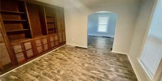 223 E Filbert Street Gallery 8
