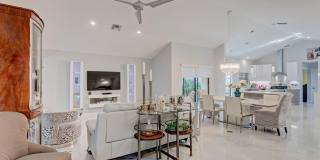 156 Coventry Place Gallery 15