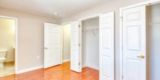 North Market/South Carroll Apartments Gallery 13