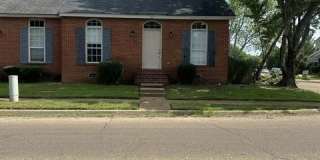105 Northtown Drive Gallery 1