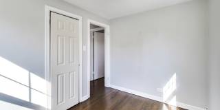 4138 N OLCOTT Avenue Gallery 20