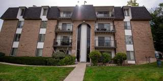 Join Avenue View, a Sophisticated Downtown Community! Gallery 81