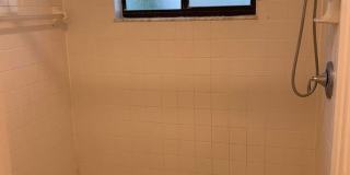 1841 Twelve Oaks Ln E Gallery 8