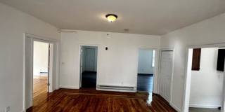 3-5 Woodbine St. Gallery 5