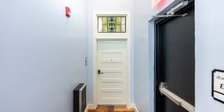 157-105 N. Main Street Gallery 1