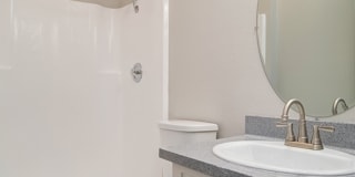 St. Charles Oaks Apartments Gallery 40