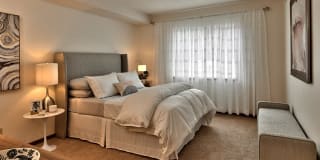 Fountain Place Gallery 14