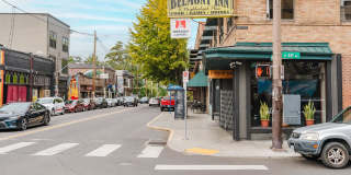 2121 Belmont Gallery 53