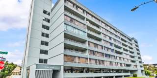 Cute and Newly Upgraded 1/1/1 near Ala Moana Gallery 1