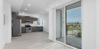 ST Living at 549 N Heliotrope Dr | Fresh &  Modern for the Best of LA Living! Gallery 6