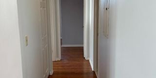 300 Main St Gallery 6