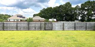531 Edgarton Way Gallery 32