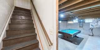 8508 SILVERDALE Road Gallery 43