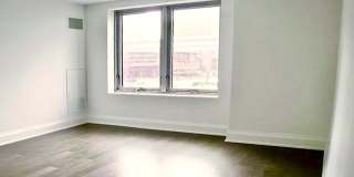 50 Riverside Blvd # 13 Gallery 6