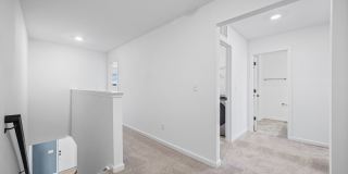 Beautiful 3-bed, 2.5 bath end unit townhome in Penley Place of Clover! Gallery 18