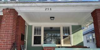 3 Bedroom Duplex on a Brick Cul-de-sac, Blocks From Eastown and Cherry Hill! Gallery 1