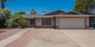 3236 S Kenwood Lane Gallery 1