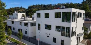 2676 Newell Street Gallery 1