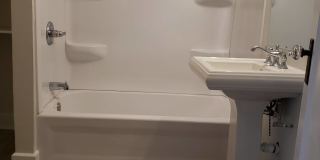 5609 Central Avenue Gallery 21