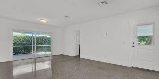 601 Paulina Road Gallery 8