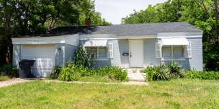 NEWLY RENOVATED 2 BEDROOM HOME! Gallery 1