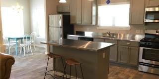 1639 W Stone Street Gallery 2