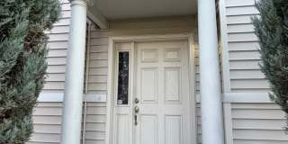 3 bed 3.5 bath Townhome available on Rd 68! 3 bed 3.5 bath Townhome available on Rd 68! Gallery 3