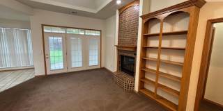 2207 Burdick an Ideal Home Gallery 16