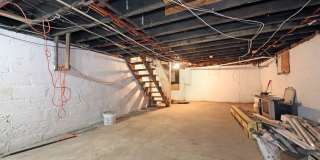 183 Ridge Avenue Gallery 3