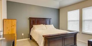 Room in 4 Bedroom Home at Red Bud Ridge Ln Room in 4 Bedroom Home at Red Bud Ridge Ln Gallery 6