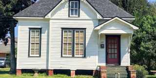 2-Bedroom Home + Bonus Room in Downtown Lake Charles 2-Bedroom Home + Bonus Room in Downtown Lake Charles Gallery 1