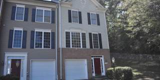 North Stafford End Unit Townhome !! Gallery 1