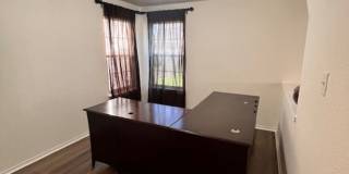 NorthPark / Taylor, TX / 4 bedrooms / Approx 2932 sq. ft. / Refrigerator / Washer & Dryer / New Carpet & Paint Gallery 10