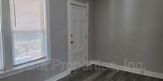 112 Boston Court Gallery 14