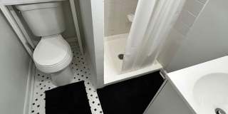 63 Madison Street Gallery 17