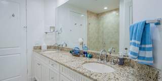 Beautiful Condo Gallery 33