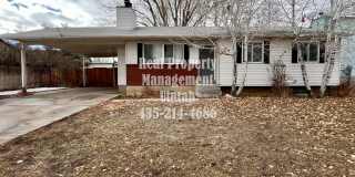 RENT AND DEPOSIT HAS BEEN REDUCED WITH A $400 OFF FIRST MONTH'S RENT WHEN YOU SIGN A 12 MONTH LEASE ON THIS CUTE 4-bedroom 2 Bathroom home Gallery 1