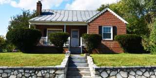 5117 MAIN Street Gallery 1