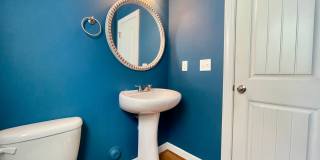 Stunning 4 Bedroom, 2.5 Bath Home Just 3 Blocks to Chesapeake Bay Gallery 17