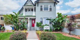 Ivy House Charmer! Gallery 1