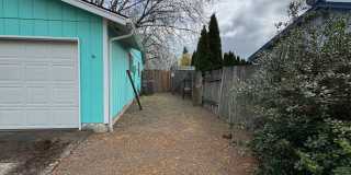 Charming 3 Bed / 2 Bath Ranch on Large Lot – Cul-de-Sac Location – $2,495/mo Gallery 24