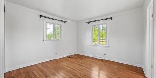116 S Deerpath Road Gallery 14