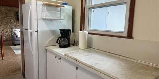 115 GRENADINE Street Gallery 25