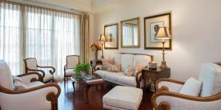 210 10th Street NE #105- Luxury Randolph Condo! 210 10th Street NE #105- Luxury Randolph Condo! Gallery 3