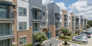 Flats on Tanglewilde Gallery 15