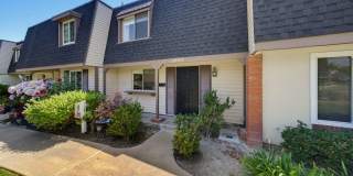 Charming 2-Bedroom Townhouse for Rent in Huntington Beach! Gallery 8