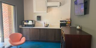 Furnished 2 Bedroom in Winstead Commons! Convenient to Lawndale Dr, Battleground Ave, and More! Gallery 19