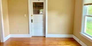 Three Bedroom House in the Lower Rattlesnake Gallery 4